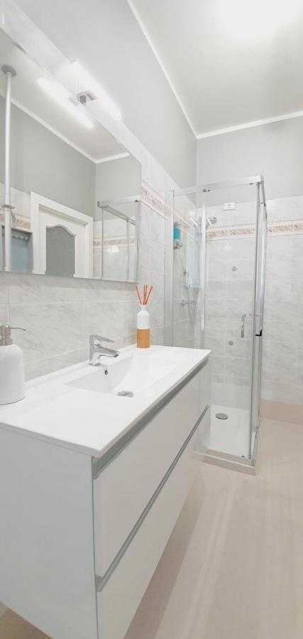 Charming Apartment Central Station Milan Luaran gambar