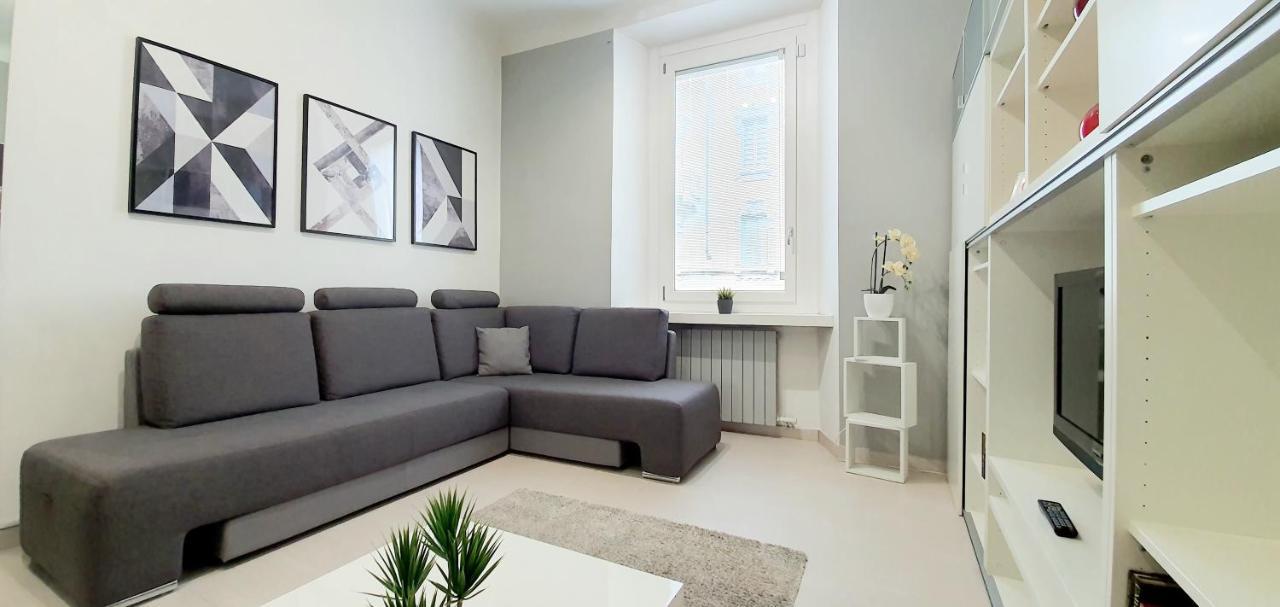 Charming Apartment Central Station Milan Luaran gambar